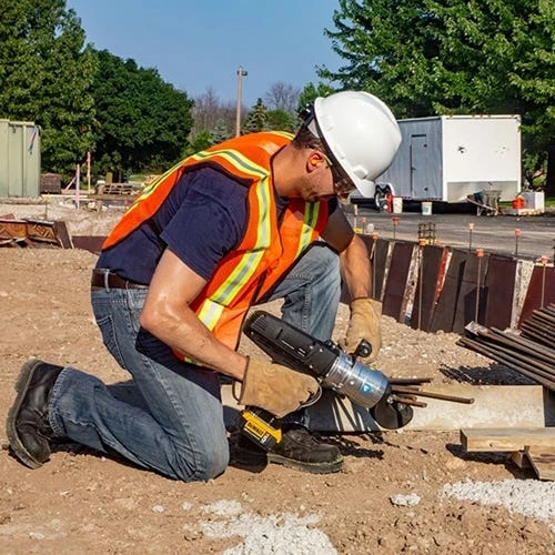 Enerpac 20V Dewalt 21.2 Max Ton Capacity Cordless Bar Cutter; (No Batteries And Charger) EBC20B - Image 2