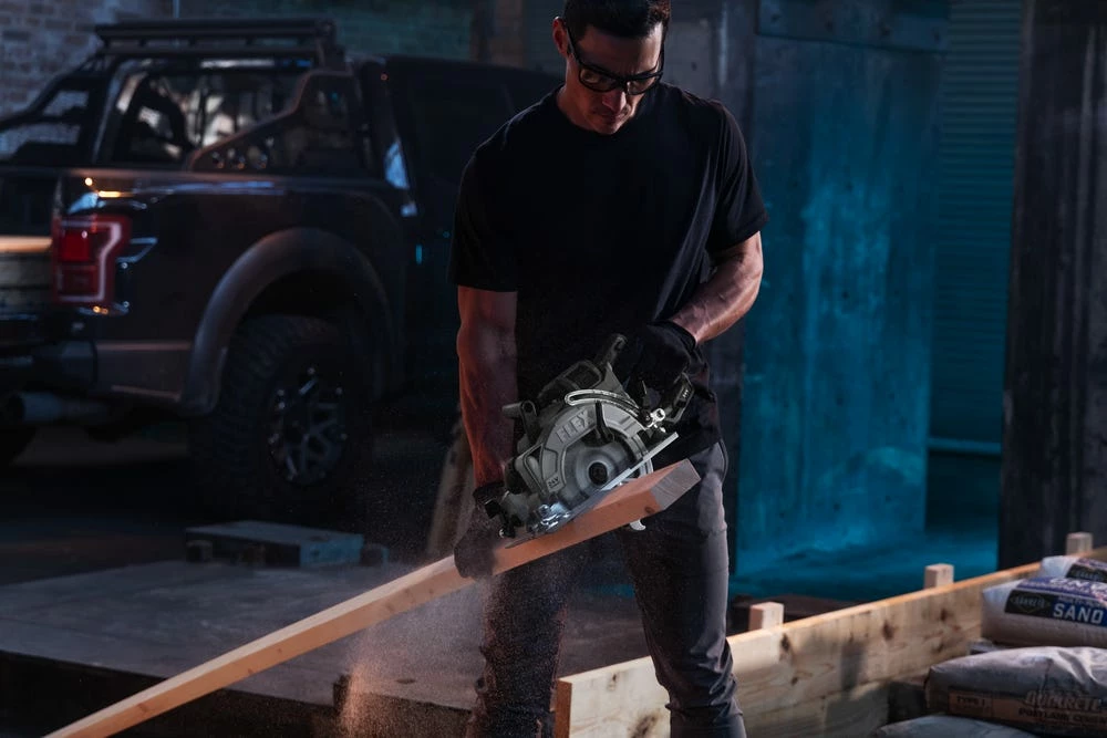 Flex Power Tools FLEX 7-1/4" Rear Handle Circular Saw (Tool Only) FX2141R-Z 7 Flex Power Tools FLEX 7-1/4" Rear Handle Circular Saw (Tool Only) FX2141R-Z - Image 5