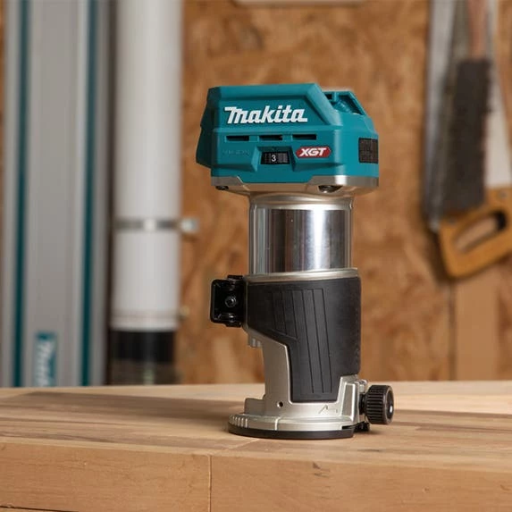 Makita Tools Makita 40V Max XGT Brushless Cordless Compact Router (Tool Only) GTR01Z - Image 2