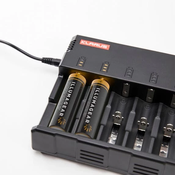 Illumagear Halo 8-Bay Universal Li-Ion Battery Charger KLGC-01B-01 5 Illumagear Halo 8-Bay Universal Li-Ion Battery Charger KLGC-01B-01 - Image 3